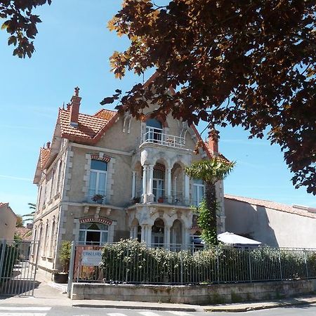 Chambres D'Hotes L'Insulaire Saint-Denis-dʼOléron Kültér fotó